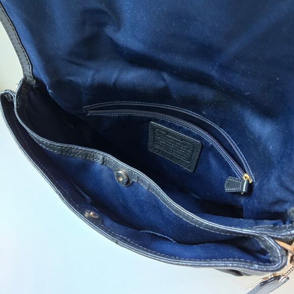 Coach Madison Shoulder Flap Bag Black Pebbled Leather Envelope Purse Handbag EUC - Picture 13 of 15